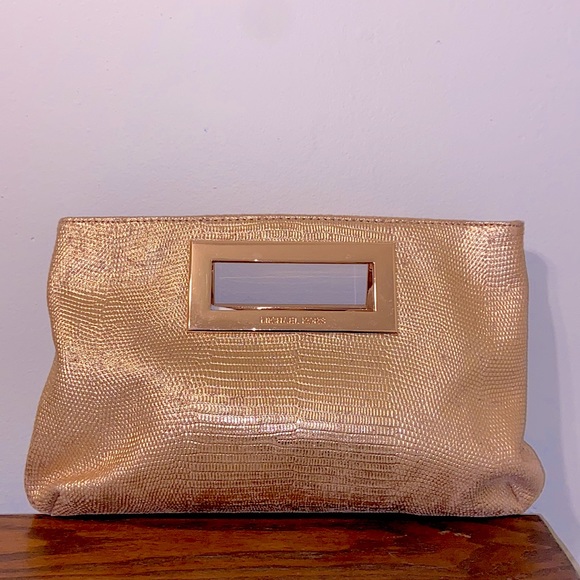 Michael Kors Rare Rose Gold Clutch - Picture 3 of 7